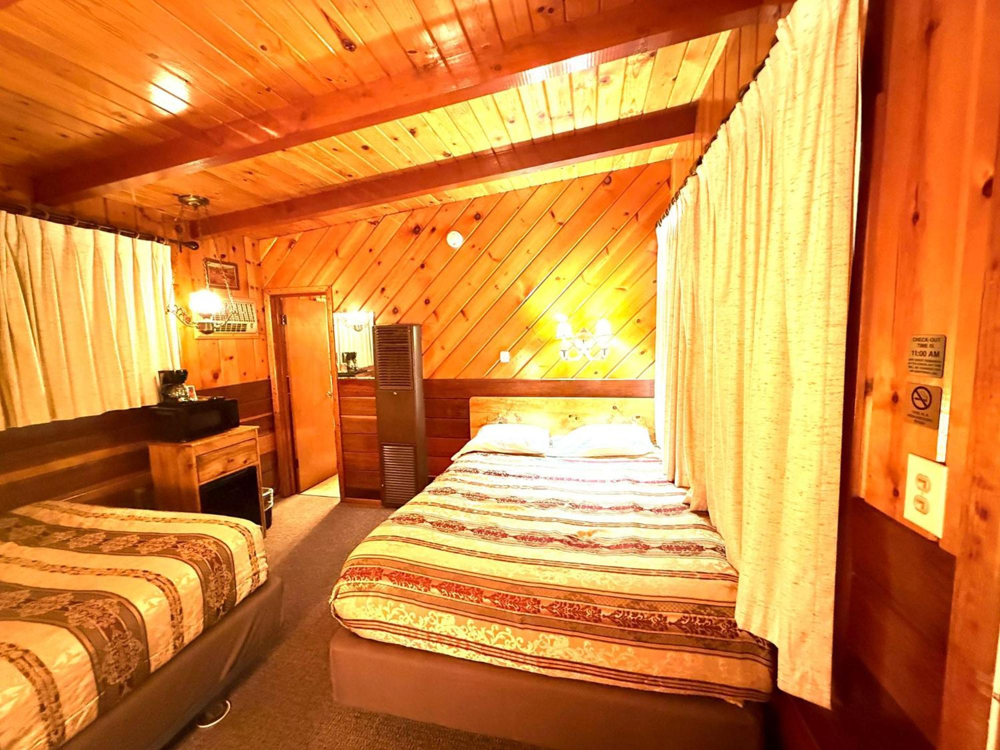 Toiyabe Motel Walker Habitación foto