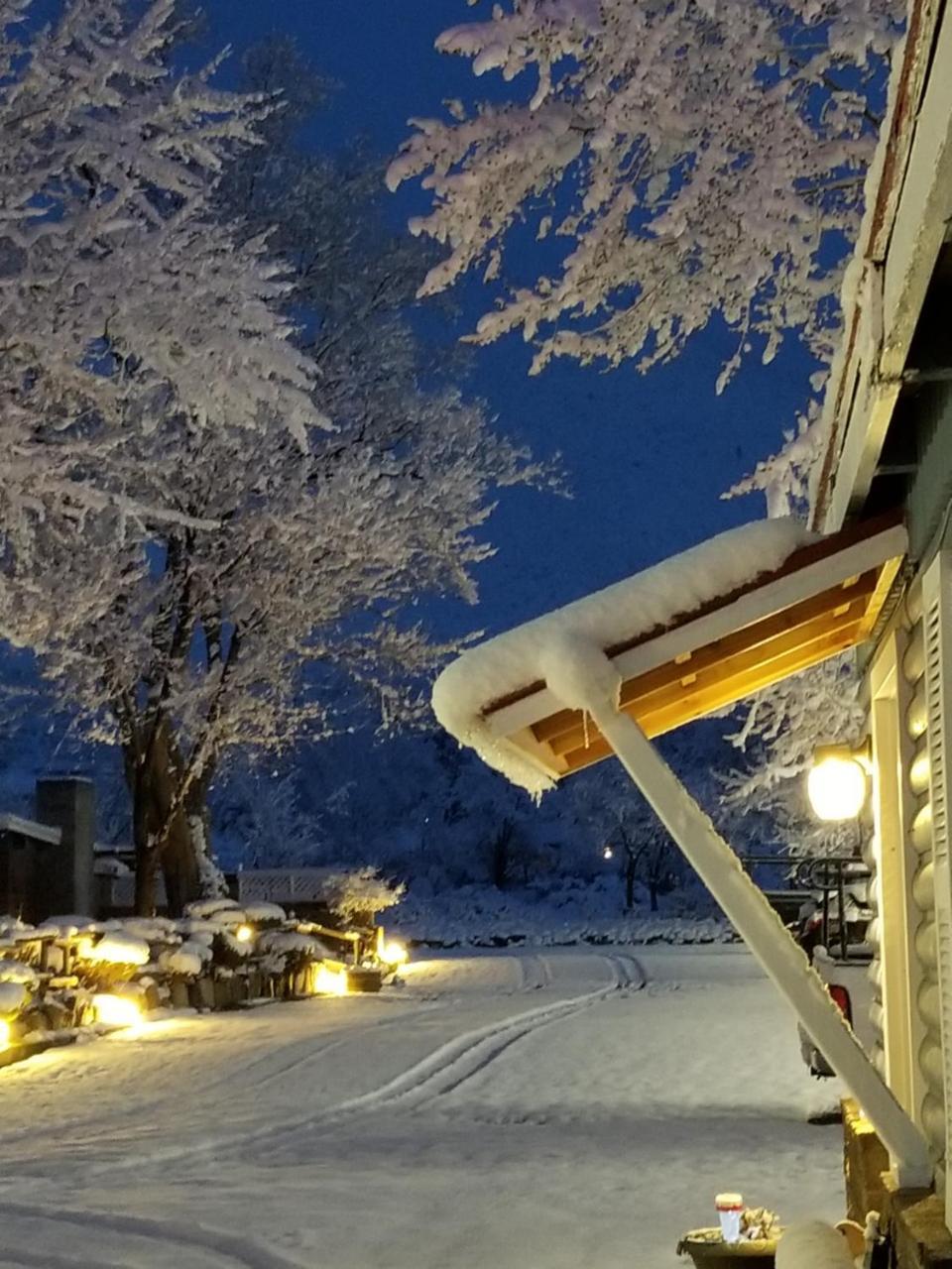 Toiyabe Motel Walker Exterior foto